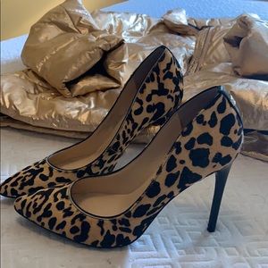 Size 9 cheetah print stilettos